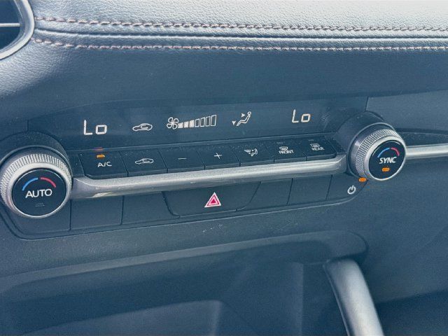 Used 2025 MAZDA MAZDA3 s FWD image 22