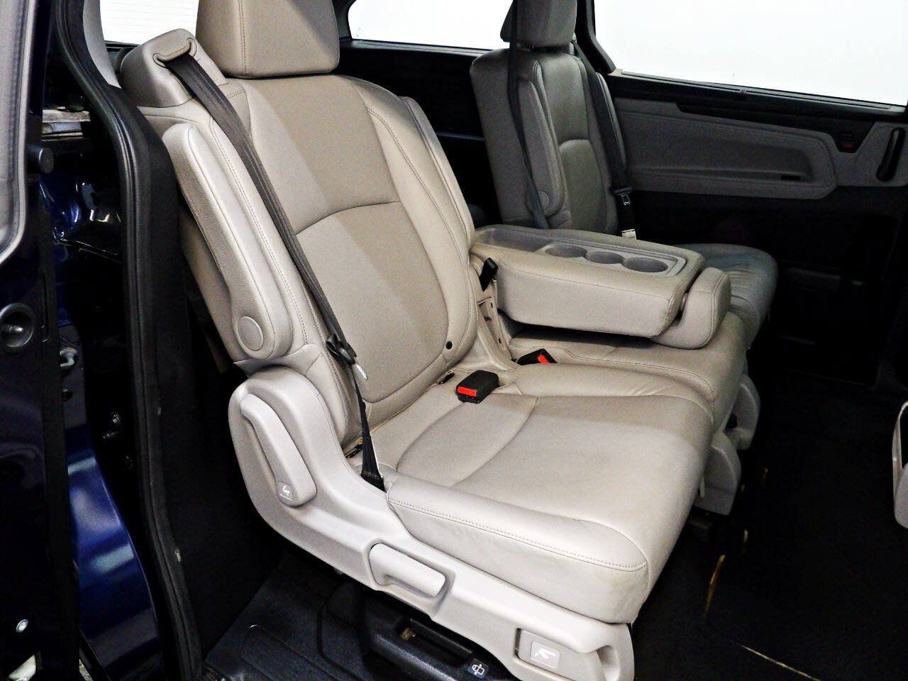 Used 2019 Honda Odyssey EX-L image 16