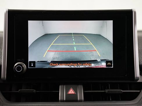 Used 2023 Toyota RAV4 SE w/ Weather & Moonroof Package image 20