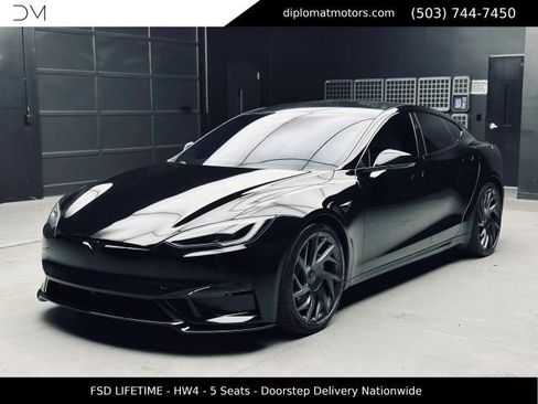 Used 2026 Tesla Model S Plaid AWD/4WD image 1