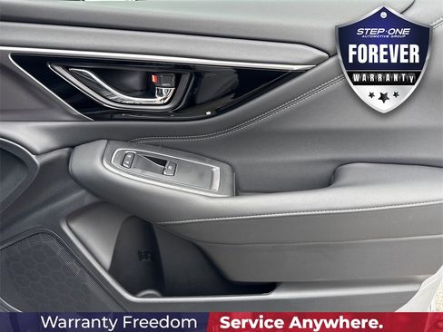 New 2025 Subaru Outback Limited image 40