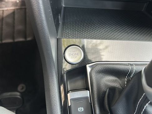 New 2026 Volkswagen Taos S image 12