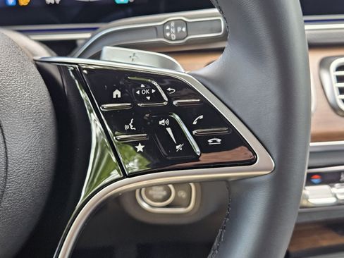 Certified 2025 Mercedes-Benz GLE 350 4MATIC image 21