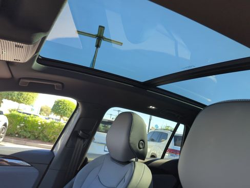 New 2026 Volkswagen Tiguan SE R-Line image 31