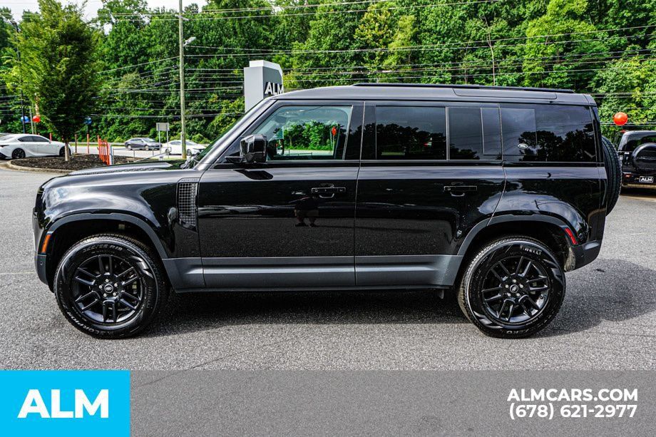 Used 2024 Land Rover Defender 110 S AWD/4WD image 6