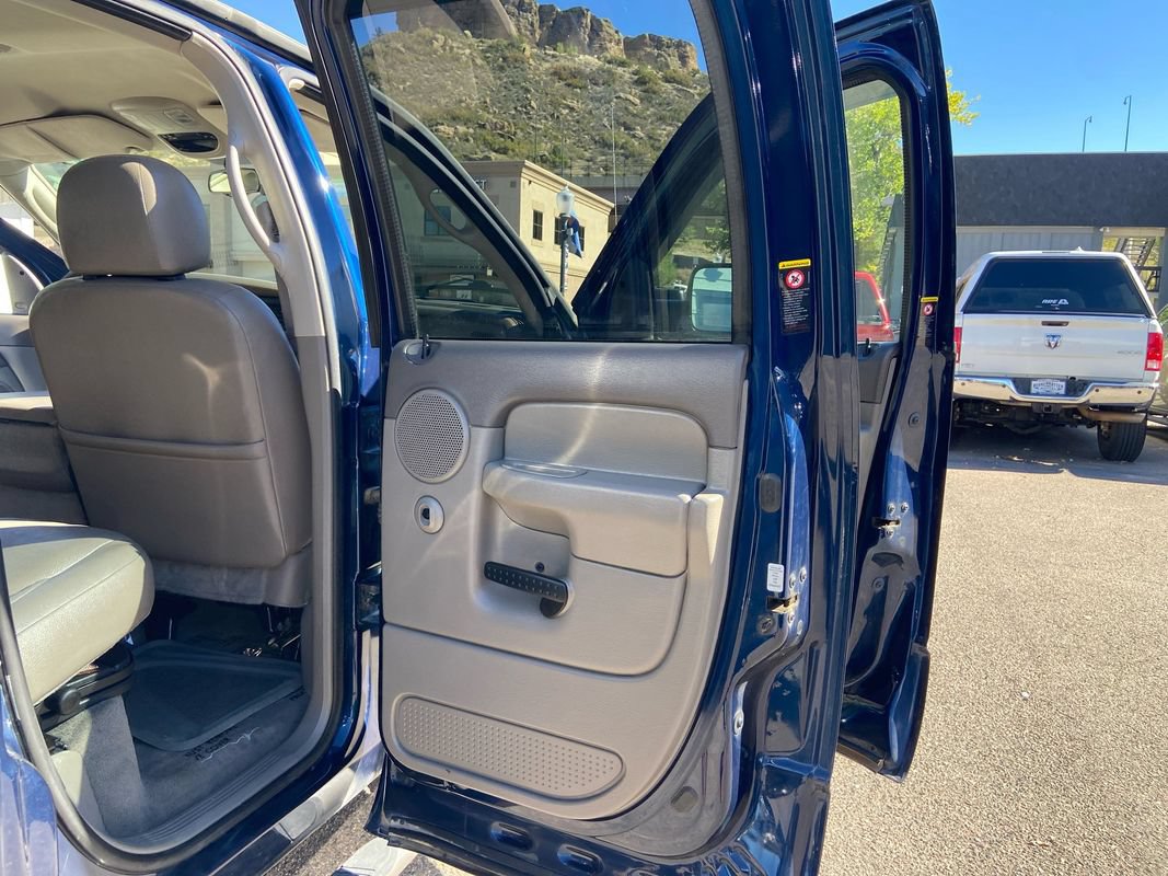 Used 2003 Dodge Ram 3500 Truck ST AWD/4WD image 32
