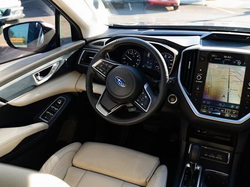 Used 2024 Subaru Ascent Limited w/ Technology Package image 9