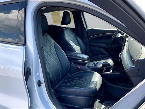Used 2023 Ford Mustang Mach-E Select RWD image 7