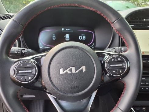 Used 2025 Kia Soul GT-Line w/ GT-Line Technology Package image 30