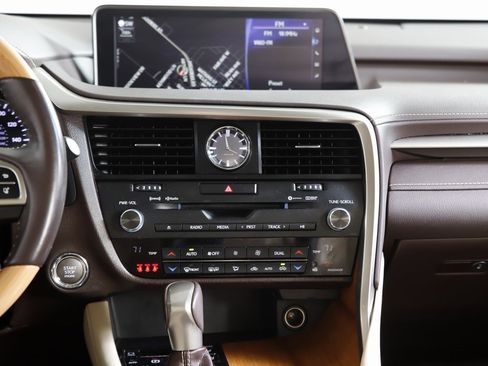 Used 2019 Lexus RX 350 AWD image 15