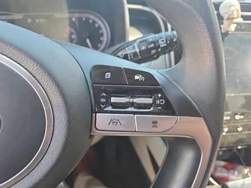Used 2023 Hyundai Tucson SEL image 15