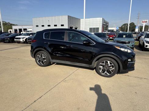 Used 2022 Kia Sportage EX w/ EX Technology Package image 9