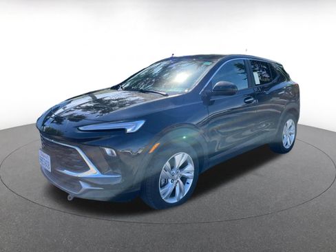Used 2025 Buick Encore GX Preferred FWD image 3