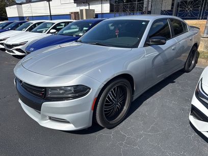 Used 2020 Dodge Charger SXT w/ Blacktop Package