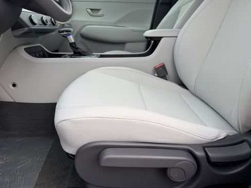 New 2026 Hyundai Kona SE AWD/4WD image 11