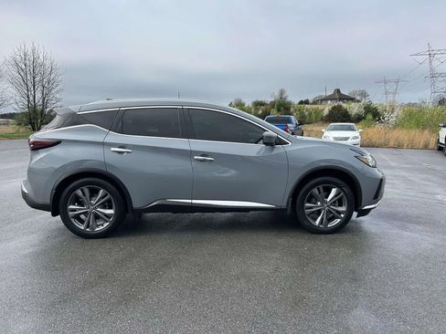 Used 2021 Nissan Murano Platinum w/ Cargo Package image 2