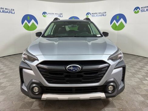 Used 2023 Subaru Outback Limited image 2