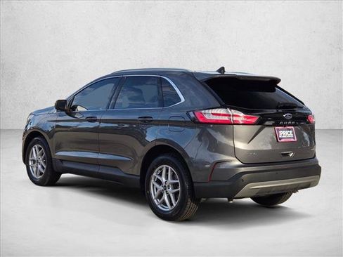 Used 2022 Ford Edge SEL w/ Convenience Package image 8