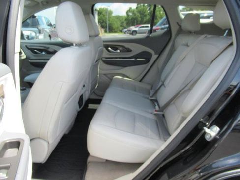 Used 2024 GMC Terrain Denali w/ Black Diamond Edition AWD/4WD image 36
