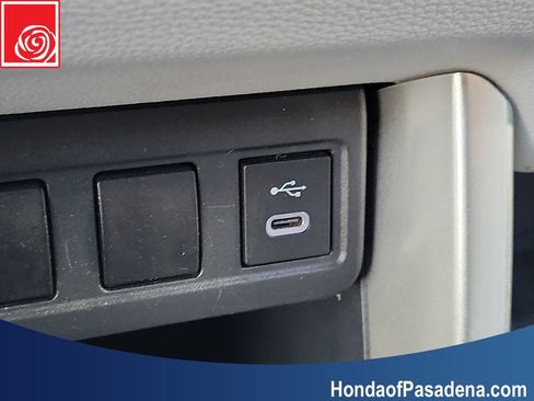 Used 2023 Toyota Corolla Cross L FWD image 17