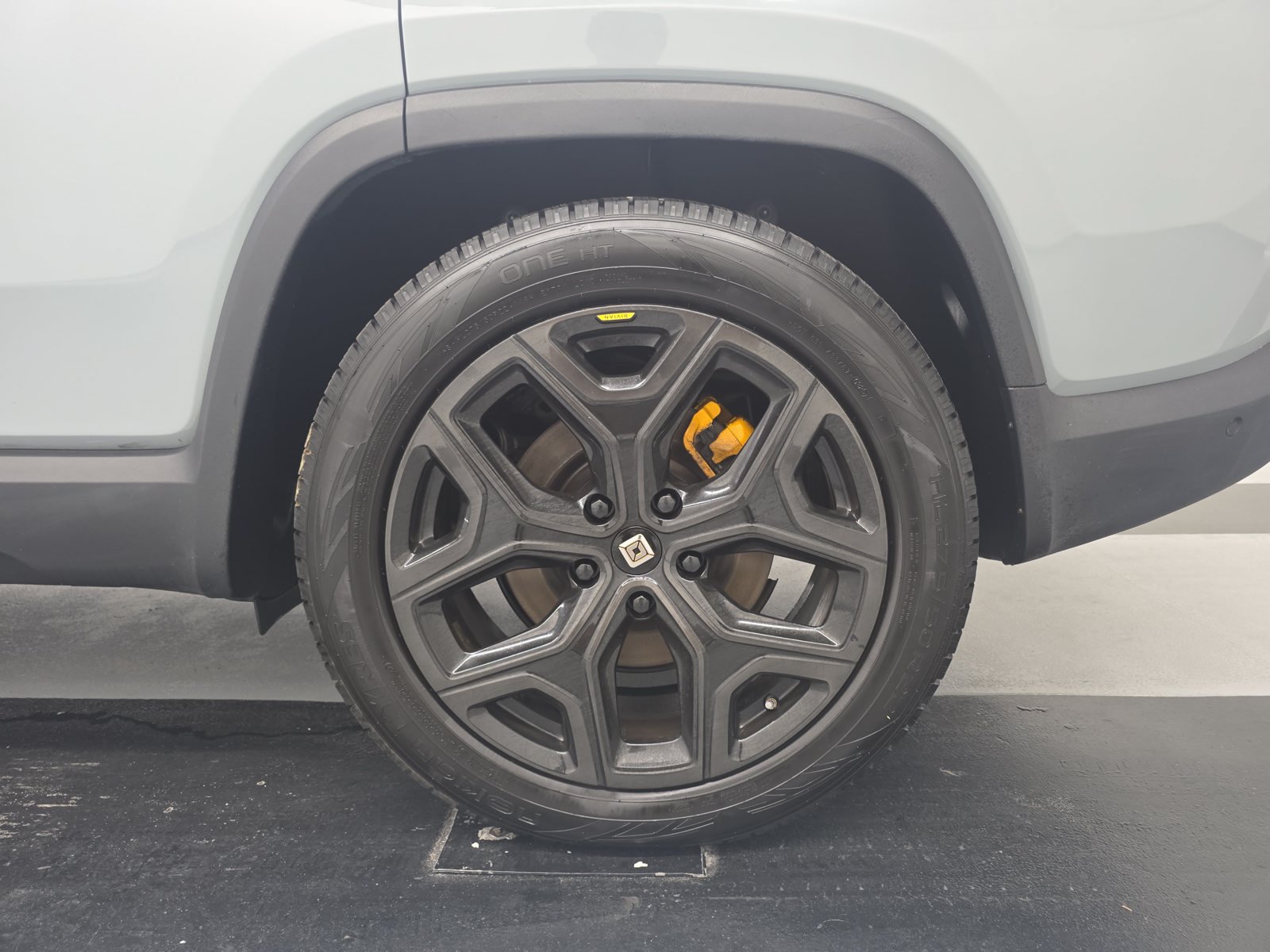 Used 2023 Rivian R1S Adventure Quad AWD/4WD image 10