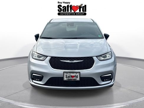 New 2026 Chrysler Pacifica Select FWD image 6