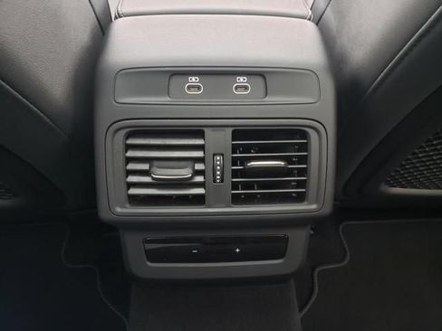 Used 2025 Audi Q5 Premium w/ Convenience Package AWD/4WD image 13