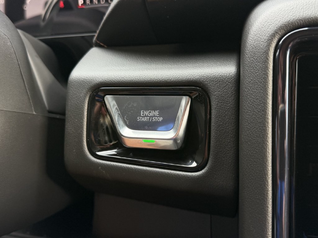 New 2027 GMC Yukon AT4 w/ AT4 Premium Plus Package AWD/4WD image 19