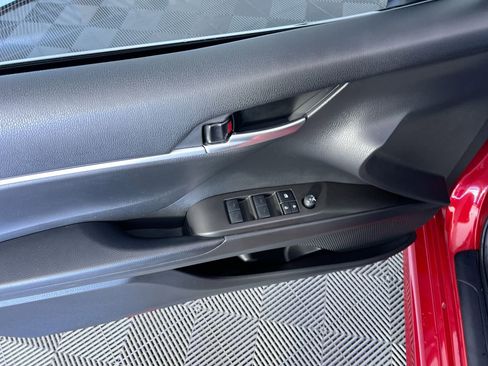 Used 2023 Toyota Camry SE w/ Cold Weather Package image 14