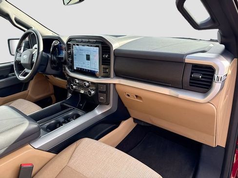 Certified 2022 Ford F150 XLT w/ Equipment Group 302A High image 30