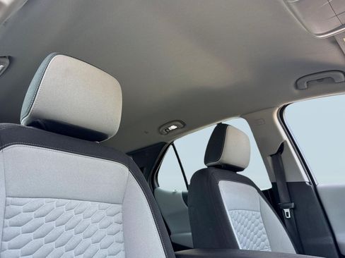Used 2020 Chevrolet Equinox LS FWD image 28