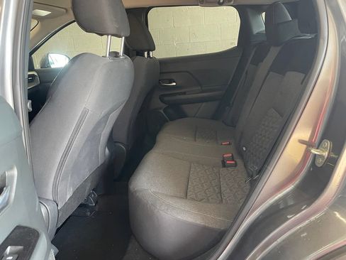 Certified 2025 Nissan Kicks SV FWD image 16
