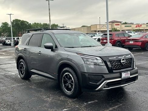 Certified 2024 Nissan Pathfinder Rock Creek AWD/4WD image 3