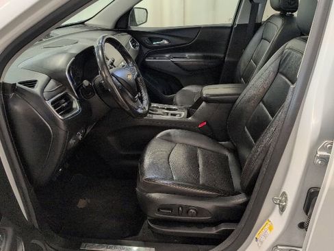 Used 2019 Chevrolet Equinox Premier AWD/4WD image 7