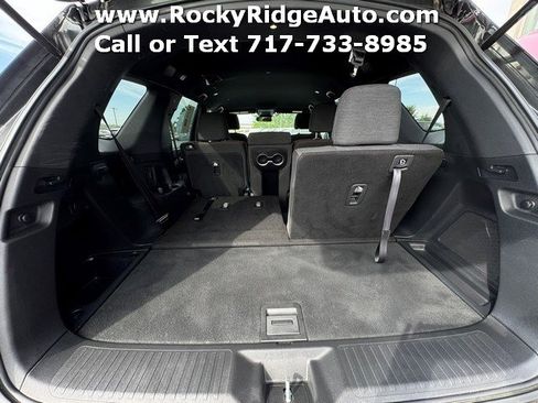 Used 2025 Honda Pilot Sport image 28