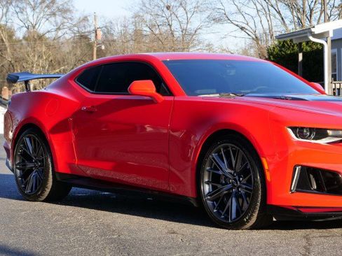 Used 2024 Chevrolet Camaro ZL1 image 45