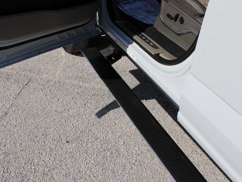 Used 2025 Ford F450 Platinum w/ Platinum Plus Package AWD/4WD image 23