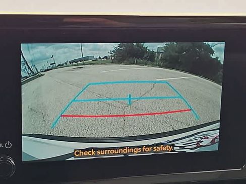 Used 2025 Toyota Corolla Cross L FWD image 22