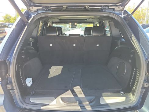 Used 2021 Jeep Grand Cherokee High Altitude AWD/4WD image 29