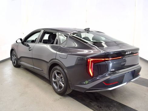Used 2025 Kia K4 FWD image 5
