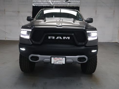 Used 2019 RAM 1500 Rebel AWD/4WD image 2
