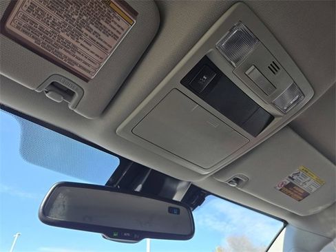 Used 2018 Toyota Tacoma SR5 image 17