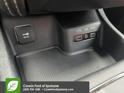 Used 2018 Dodge Durango SRT w/ SRT Interior Appearance Group image 36