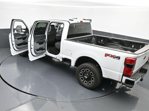 Used 2024 Ford F250 XL w/ STX Appearance Package image 42