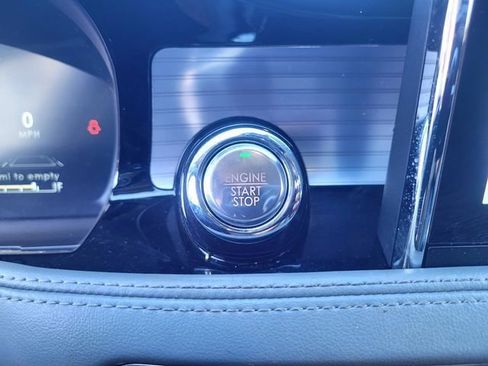 Used 2020 Lincoln Corsair Reserve w/ Equipment Group 202A image 20