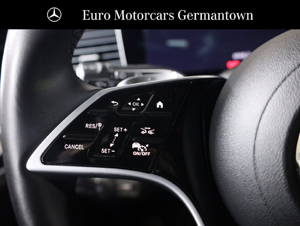 Used 2025 Mercedes-Benz GLS 450 4MATIC image 16