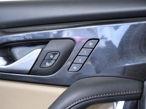 Used 2023 Chevrolet Blazer Premier w/ Driver Confidence II Package AWD/4WD image 29