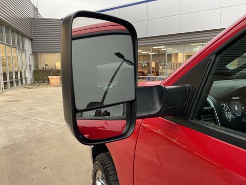 Used 2019 RAM 1500 Big Horn image 17