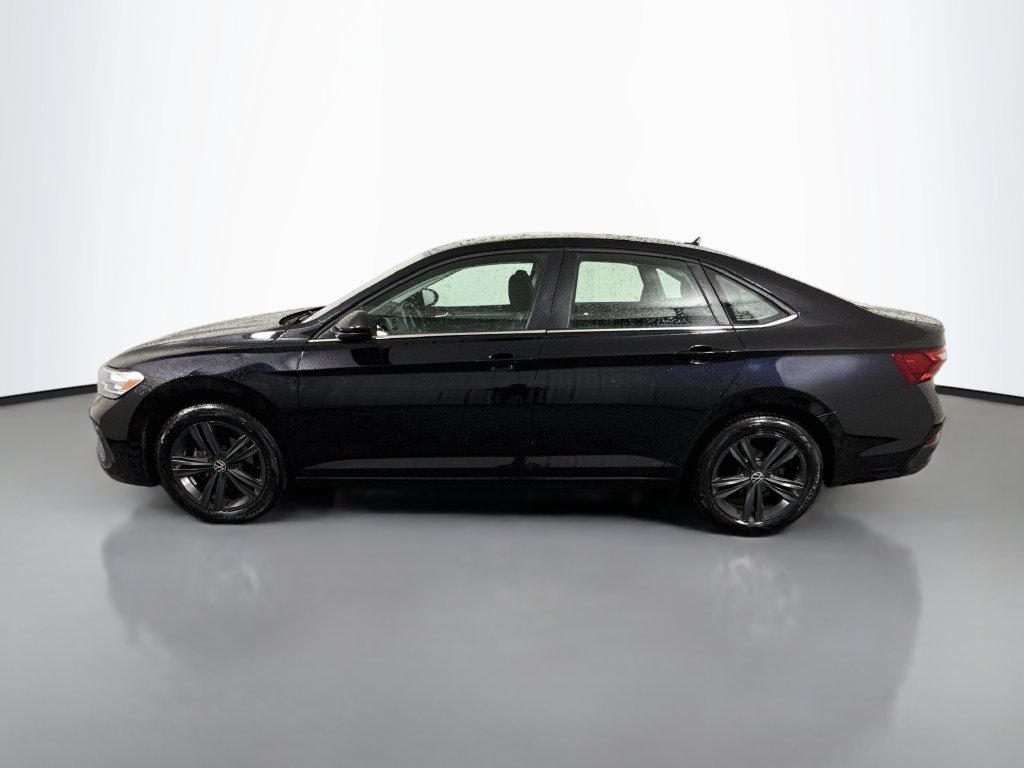 Used 2022 Volkswagen Jetta SE FWD image 4