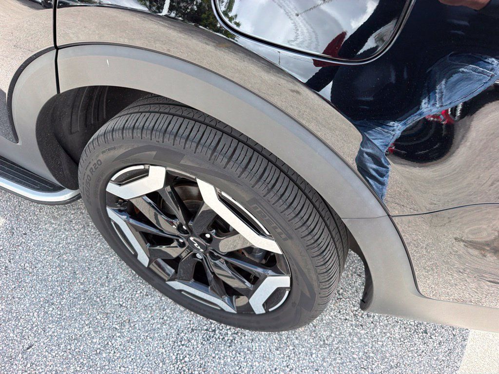 Used 2023 Kia Telluride S AWD/4WD image 13